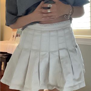 Brandy Melville Dana Skirt